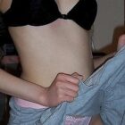 四十路のおばさん熟女が下着で露出プレイしてる画像が勃起不可避ww[25枚]