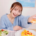 【VR】【8K】芸能人の彼女と同棲 僕だけが知ってる家庭的な姿と甘えんぼなキミのイキ顔 渚恋生