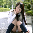 結構可愛い女子高コス娘が制服姿でエロい姿になった画像下さい[23枚]