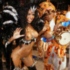 結構可愛いサンバダンサーのおっぱい強調画像がたまらんエロさ[31枚]