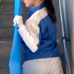引っ越し屋でバイトする社会を知らない地味巨乳女に難癖つけてセクハラ乳揉みをくり返す変態店長2
