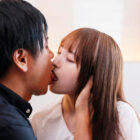 【画像＆動画】 仕事も性も真面目、性欲強いむっつりスケベなエステティシャン 柊優衣 32歳 AV DEBUT