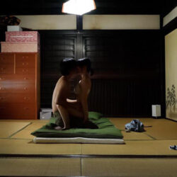 人里はなれた山奥へ移住した元カレを訪ねて…久々の再会に火がついてしまった結婚直前の女と朝まで山ごもりナマ中出し絶倫セックス 宮島めい