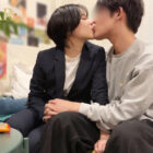 「3日間すっぴんで過ごす彼女と休日4SEX」付き合って1ヵ月の僕らは仕事終わりの金曜日に僕の家の最寄り駅で待ち合わせをして、初めてお泊りをした。翌日彼女は帰る予定だったけど、まだずっとそばにいたくて、週末はずっと僕の家でSEXをしていた。そんな何の変哲… 柴崎はる