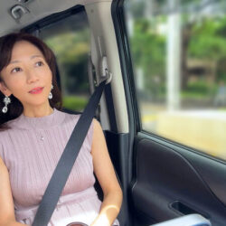 【アラフィフ奥様の夢叶えます】むっつりドスケベ熟女 溢れる性欲を抑えきれず青臭い童貞を筆おろし&3Pハードファックでガチイキかけ中出しぶっかけスペシャル!! 【アラフィフ奥様の夢叶えます】むっつりドスケベ熟女 溢れる性欲を抑えきれず青臭い童貞を筆おろし&3Pハードファックでガチイキかけ中出しぶっかけスペシャル!!