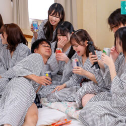 ヤリサー合宿旅行 2【ヤリサー】と噂のテニスサークルで乱交体験！