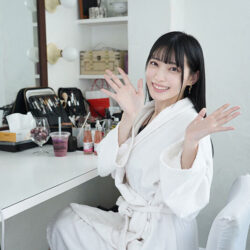 エスワン第二章 元子役グラドル紫堂るいが普通のSEXでは満足できなくなった理由…